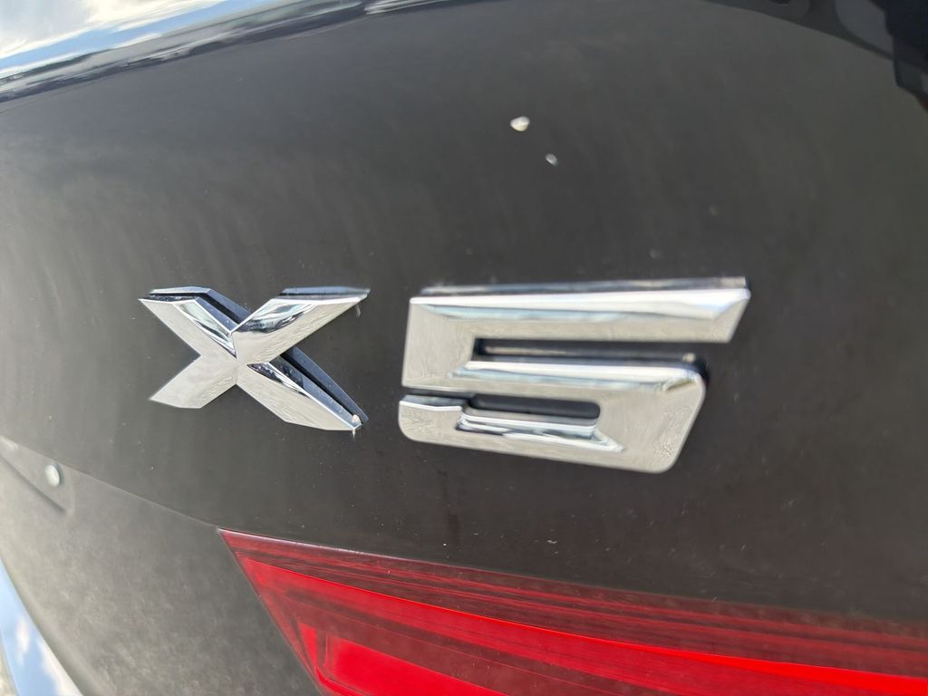 Thumbnail: 2015 BMW X5 - 7