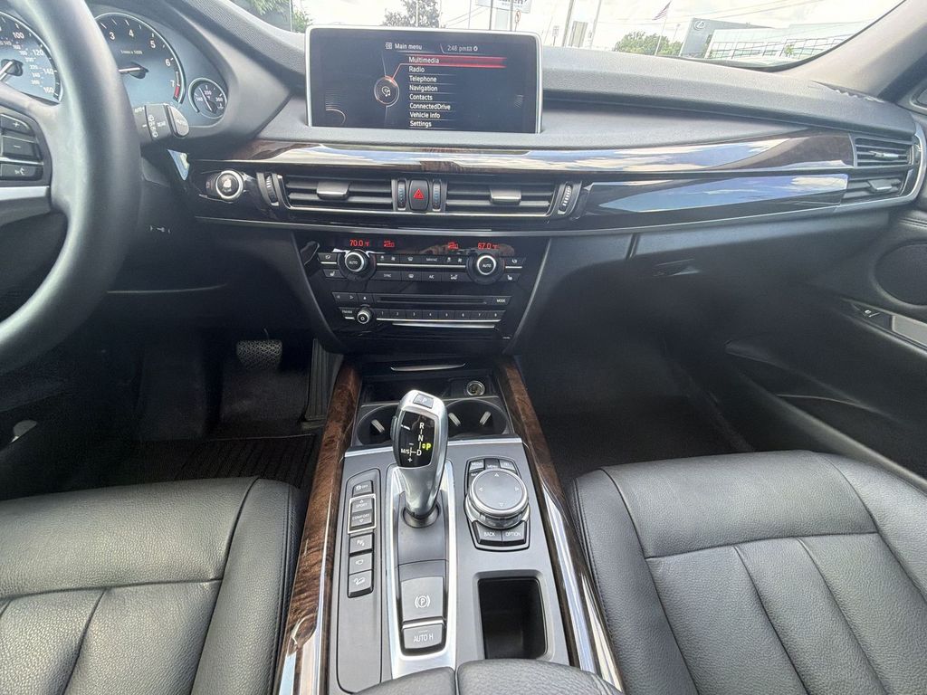 Thumbnail: 2015 BMW X5 - 14