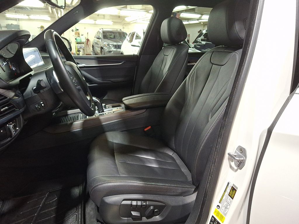 Thumbnail: 2018 BMW X5 - 7