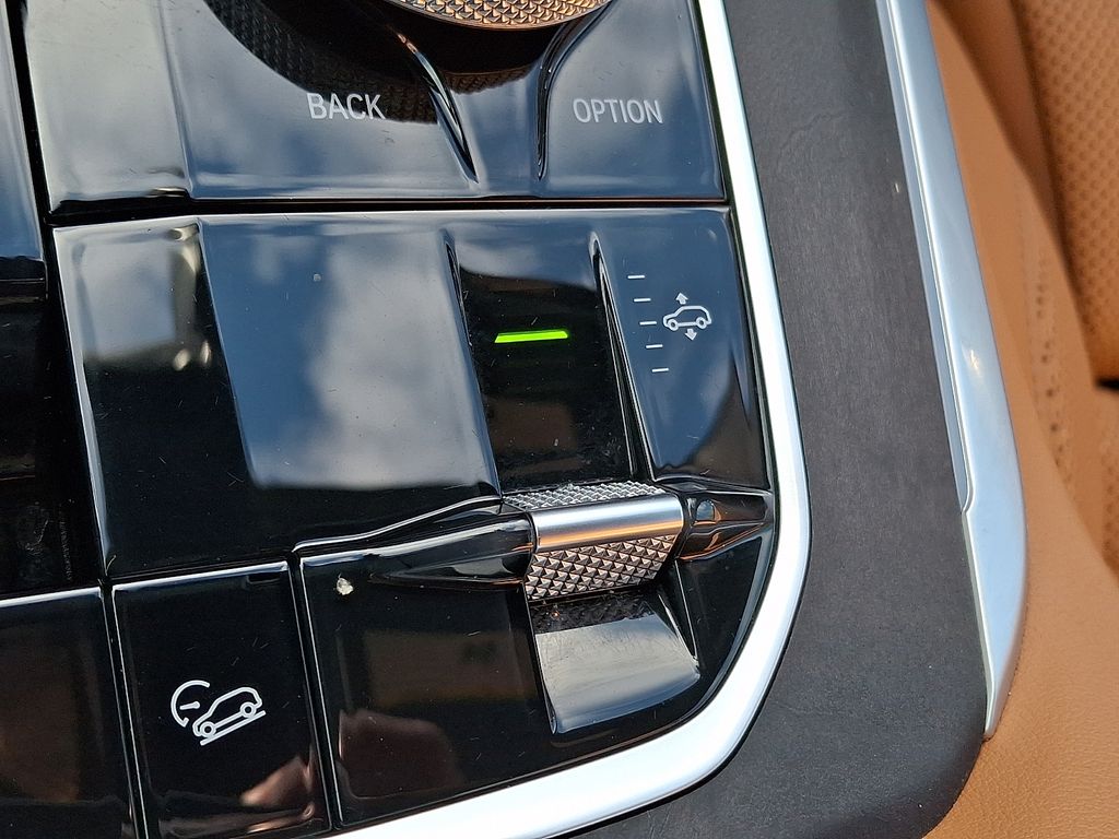 Thumbnail: 2023 BMW X5 - 27