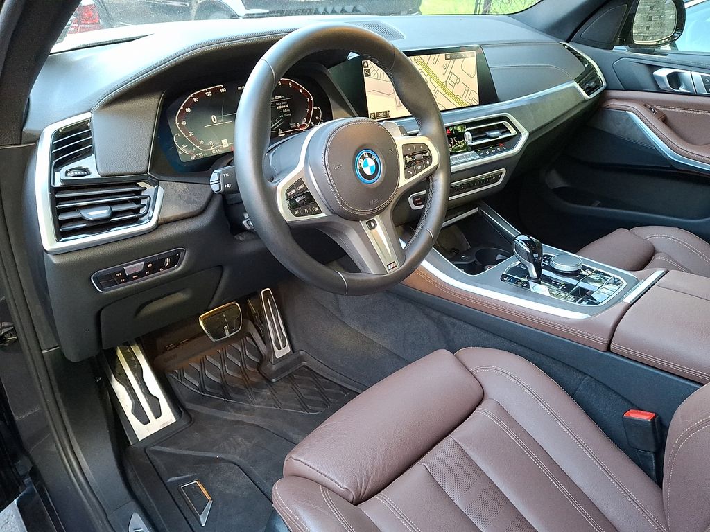 Thumbnail: 2022 BMW X5 - 2
