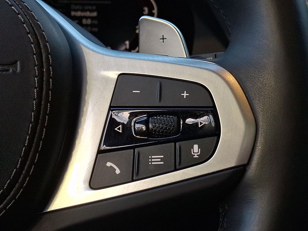 Thumbnail: 2022 BMW X5 - 21