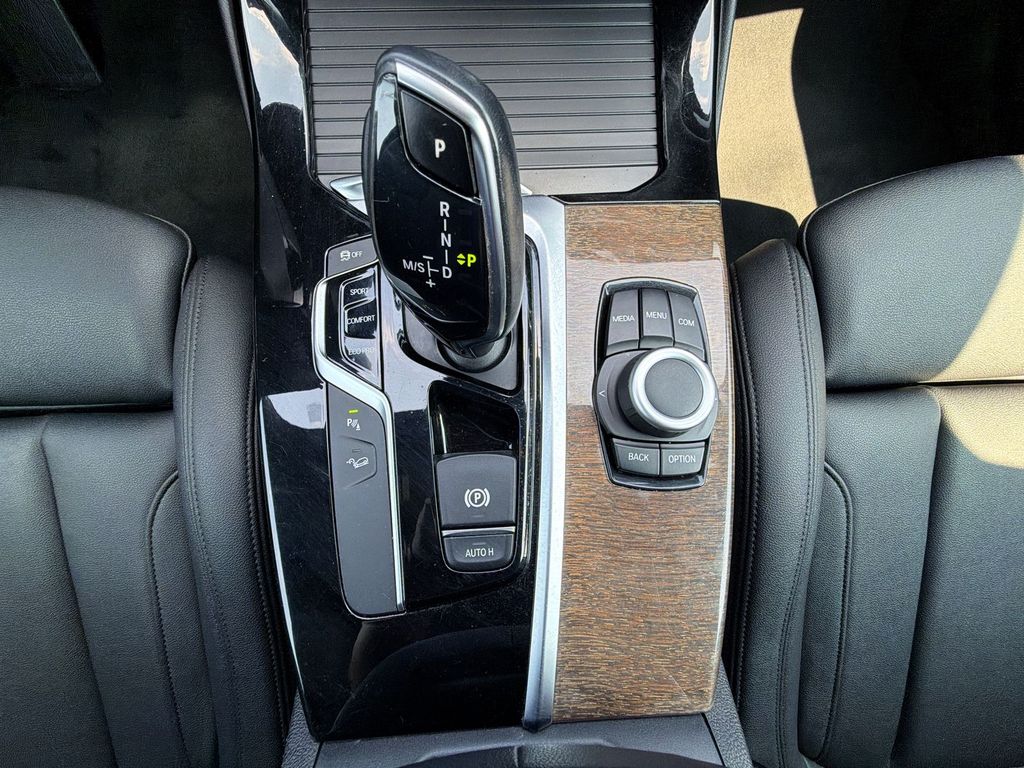 Thumbnail: 2018 BMW X3 - 15