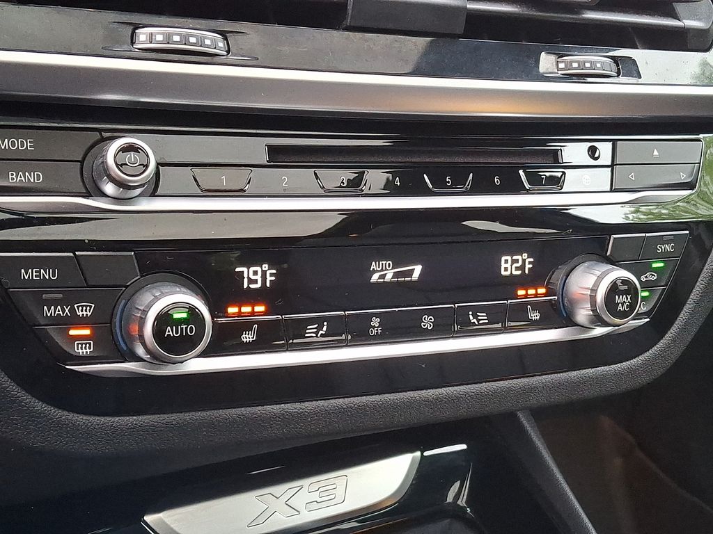 Thumbnail: 2019 BMW X3 - 17