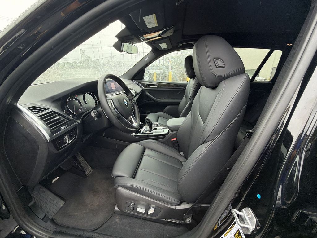Thumbnail: 2020 BMW X3 - 11