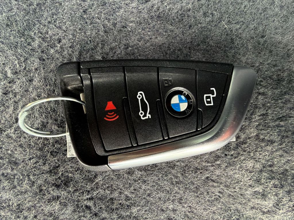 Thumbnail: 2020 BMW X3 - 19