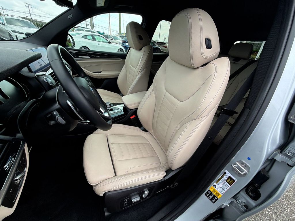 Thumbnail: 2020 BMW X3 - 12