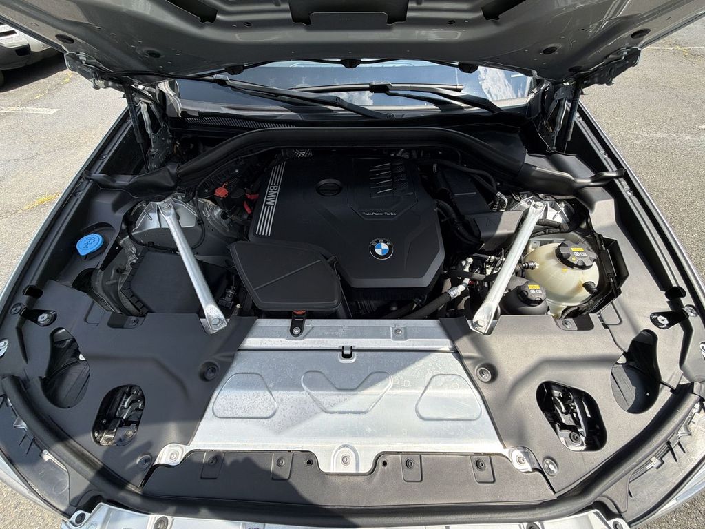 Thumbnail: 2021 BMW X3 - 8