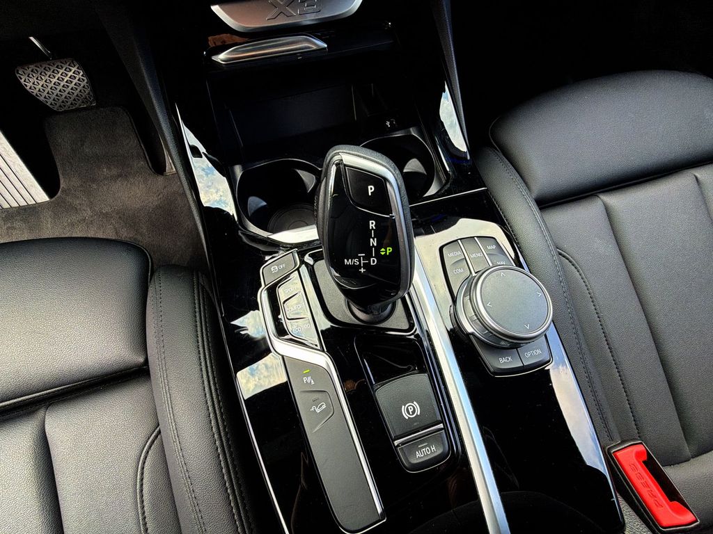 Thumbnail: 2021 BMW X3 - 14