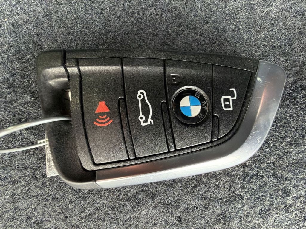 Thumbnail: 2021 BMW X3 - 29