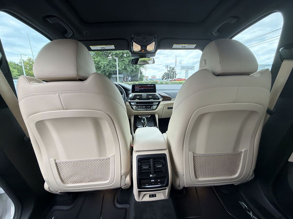 Thumbnail: 2021 BMW X3 - 27
