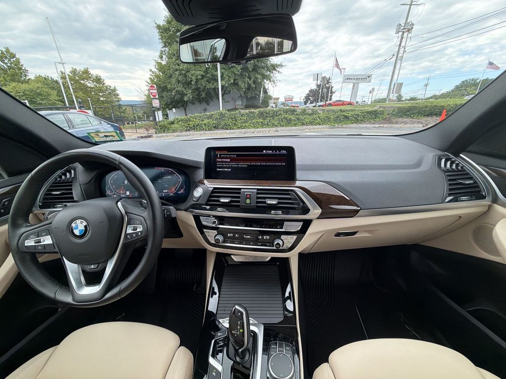 Thumbnail: 2021 BMW X3 - 2
