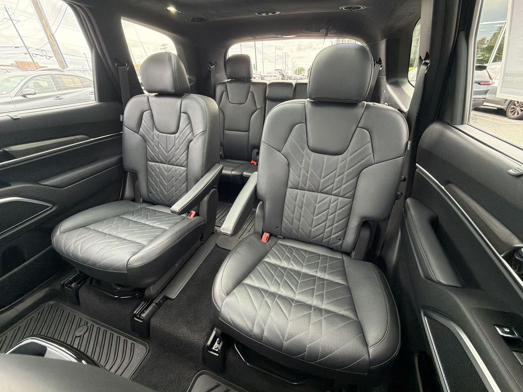 Thumbnail: 2025 Kia Telluride - 12