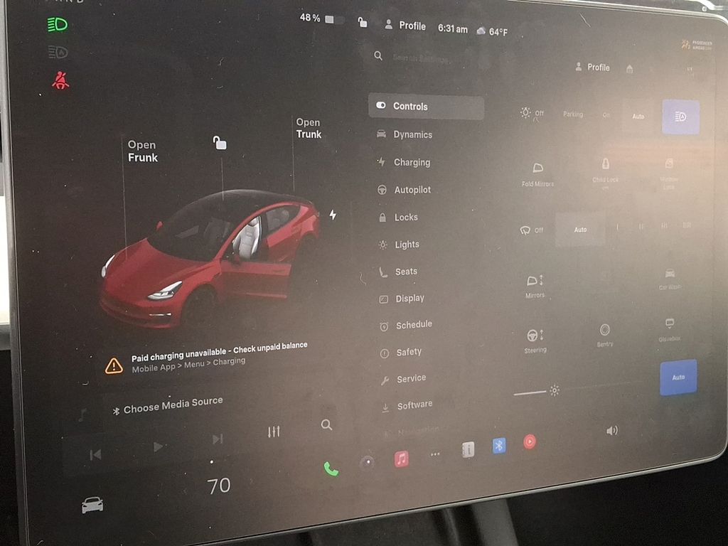Thumbnail: 2022 Tesla Model 3 - 21
