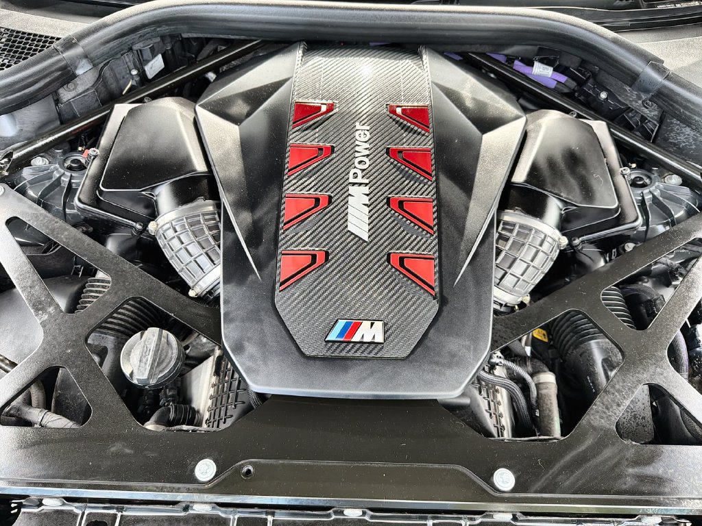Thumbnail: 2025 BMW X5 - 8