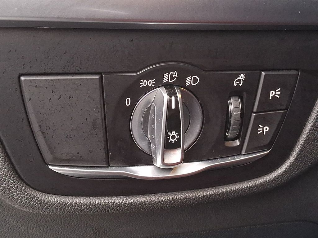 Thumbnail: 2020 BMW X3 - 28