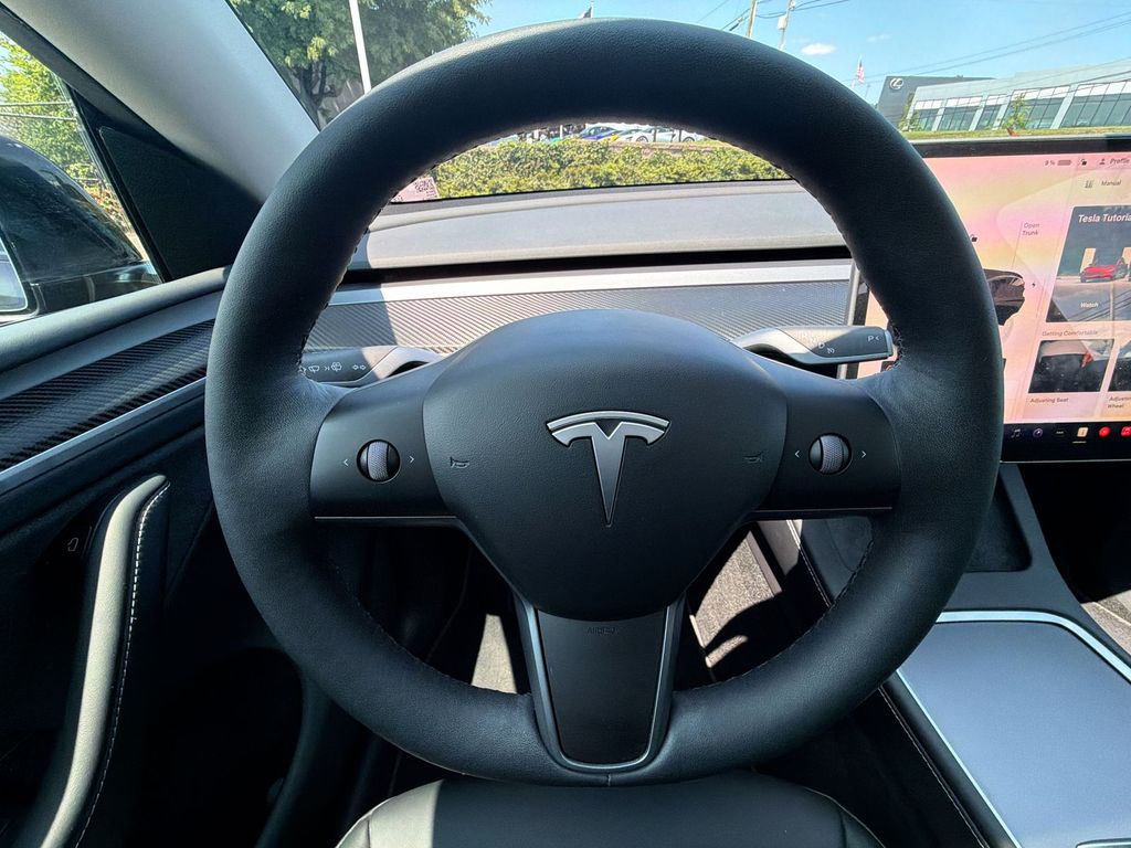 Thumbnail: 2023 Tesla Model Y - 12