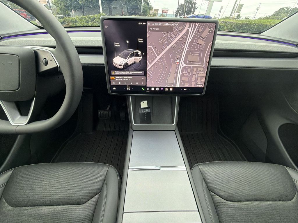 Thumbnail: 2026 Tesla Model Y - 11