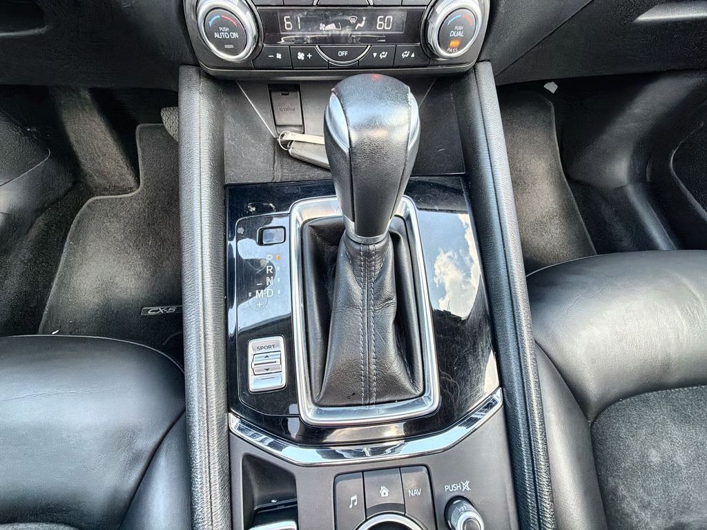 Thumbnail: 2018 Mazda CX-5 - 15
