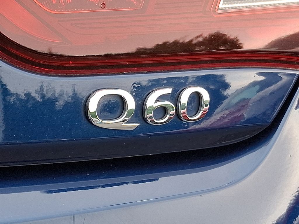 Thumbnail: 2018 INFINITI Q60 - 5