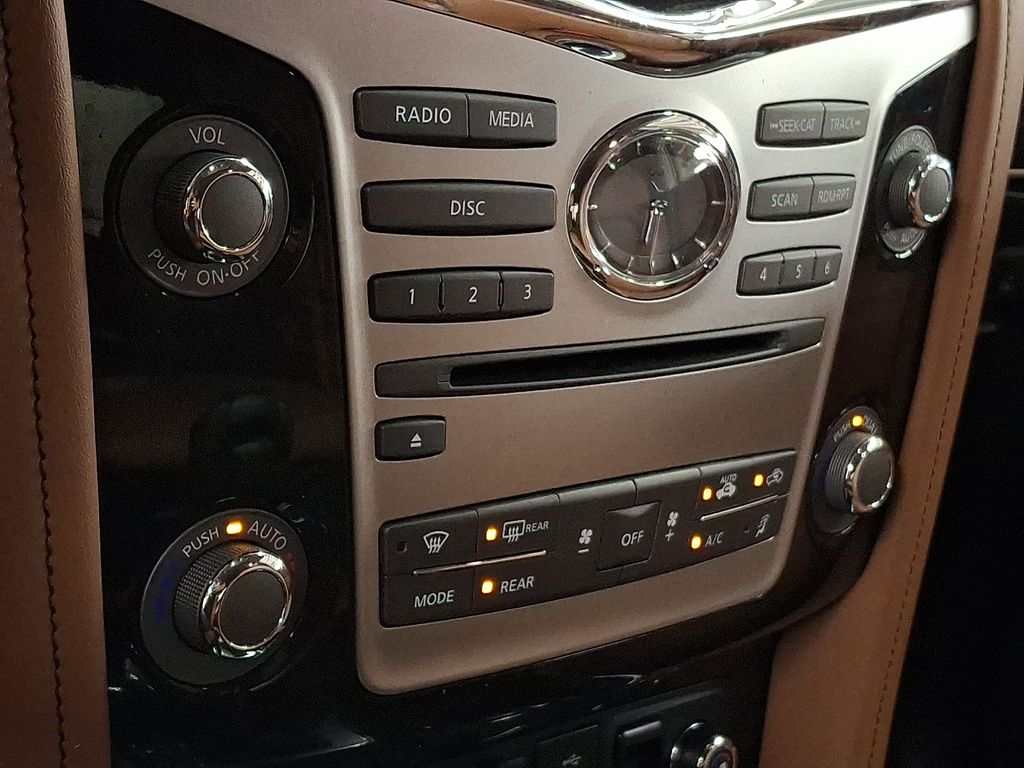 Thumbnail: 2019 INFINITI QX80 - 20