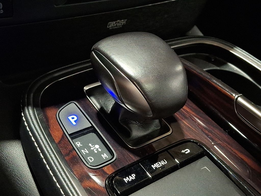 Thumbnail: 2018 Lexus LS - 8