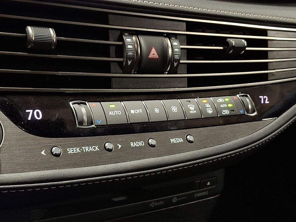 Thumbnail: 2018 Lexus LS - 15