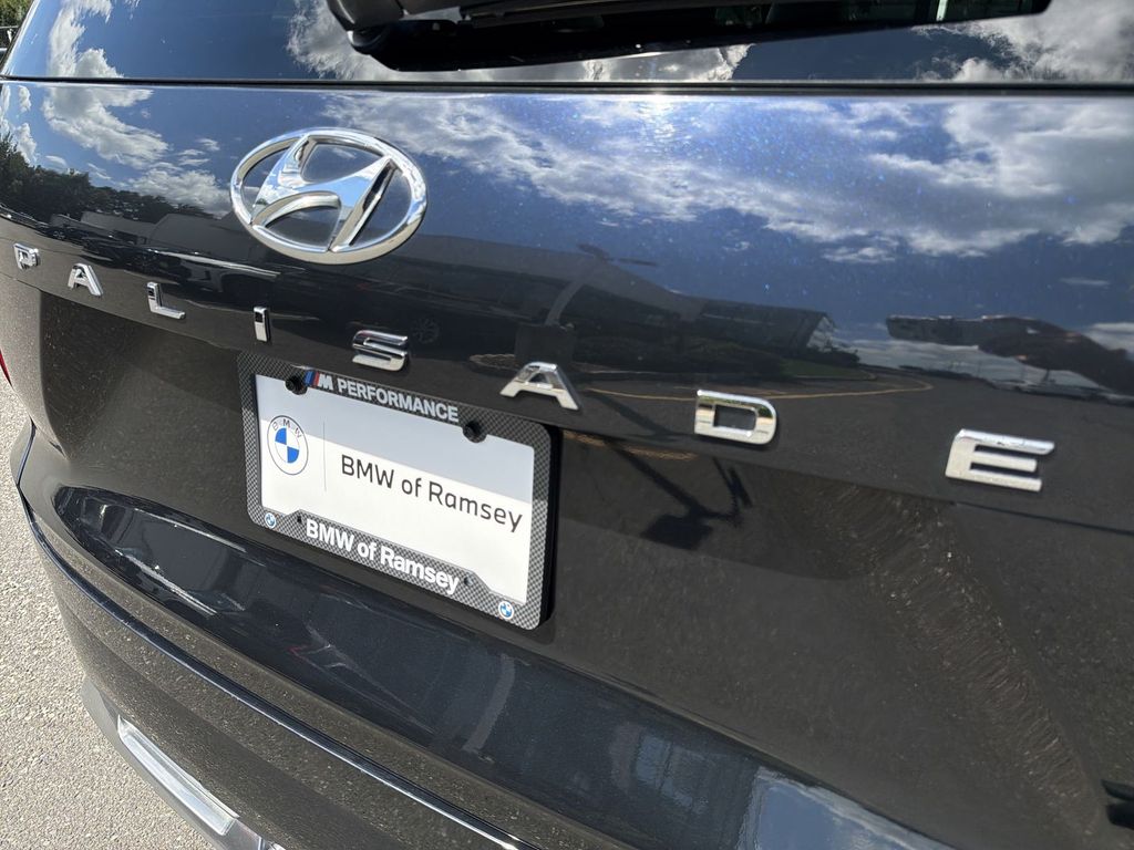 Thumbnail: 2022 Hyundai Palisade - 7
