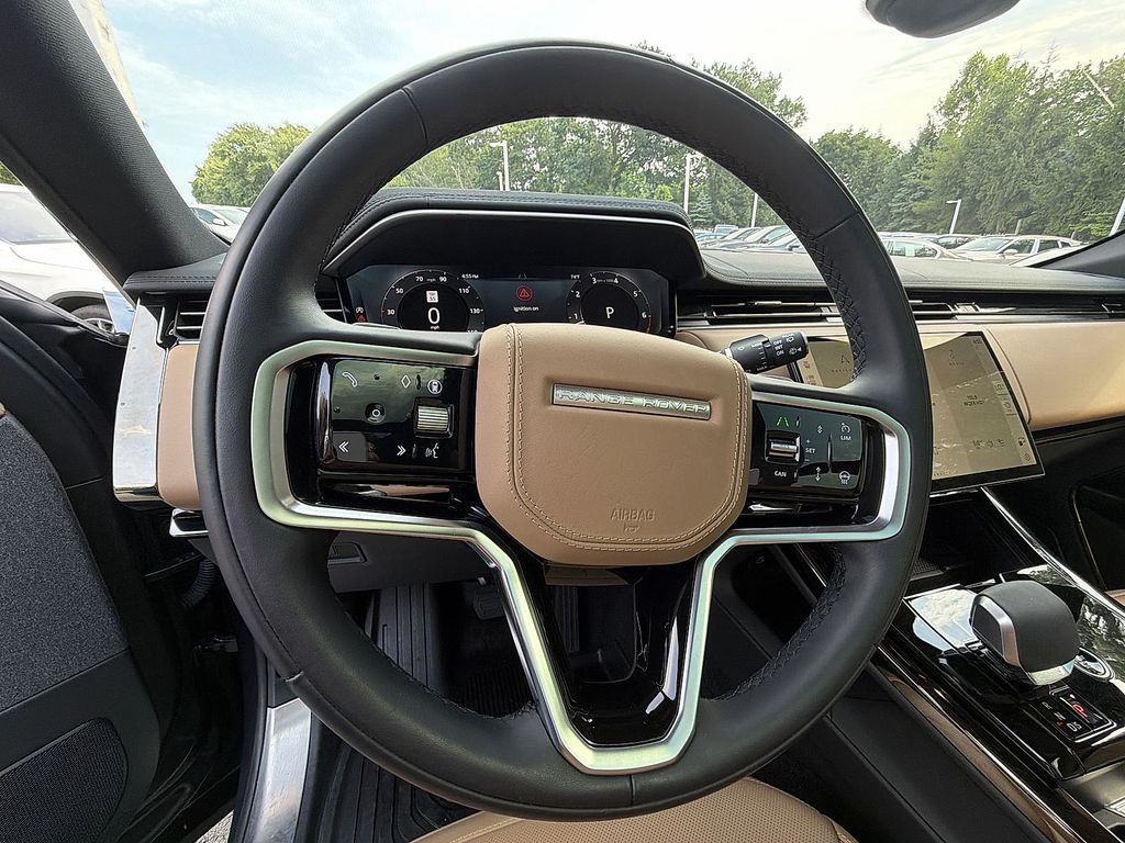 Thumbnail: 2024 Land Rover Range Rover Sport - 10
