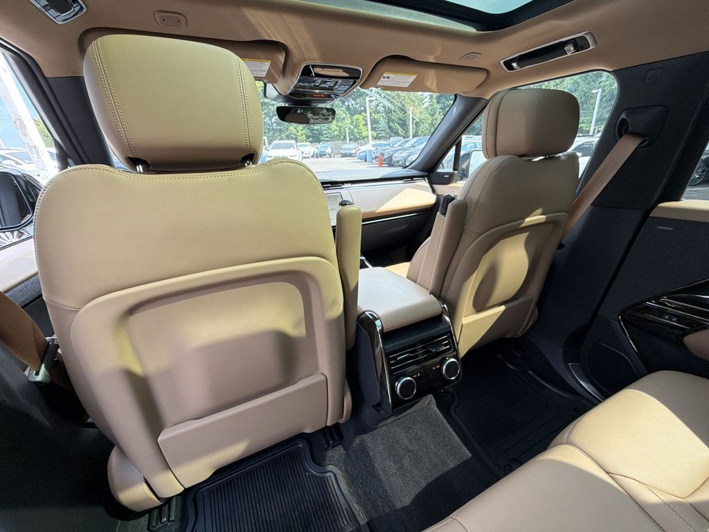 Thumbnail: 2024 Land Rover Range Rover Sport - 13