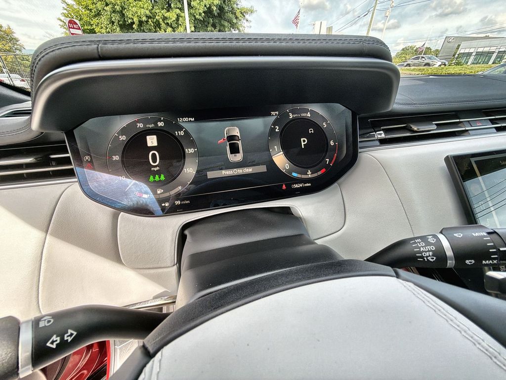 Thumbnail: 2023 Land Rover Range Rover Sport - 15