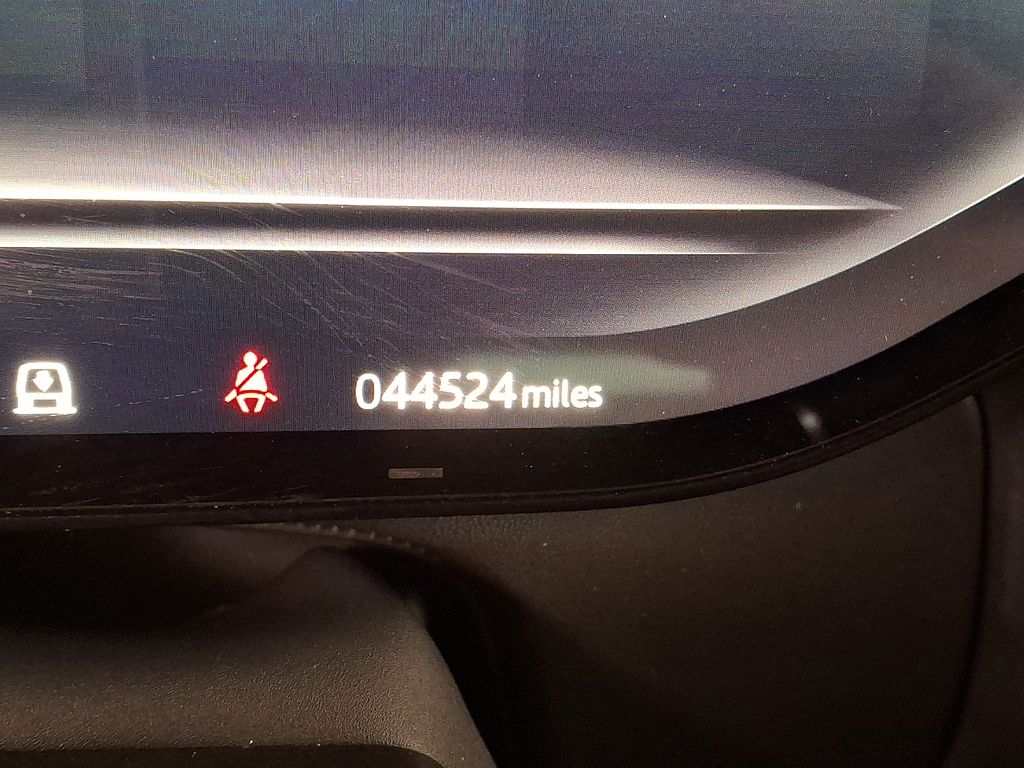 Thumbnail: 2023 Land Rover Range Rover - 23