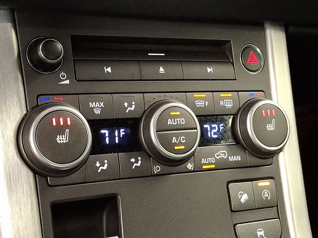 Thumbnail: 2017 Land Rover Range Rover Evoque - 16