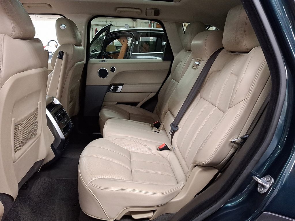 Thumbnail: 2017 Land Rover Range Rover Sport - 7