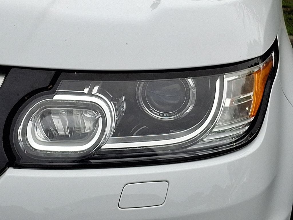 Thumbnail: 2016 Land Rover Range Rover Sport - 15