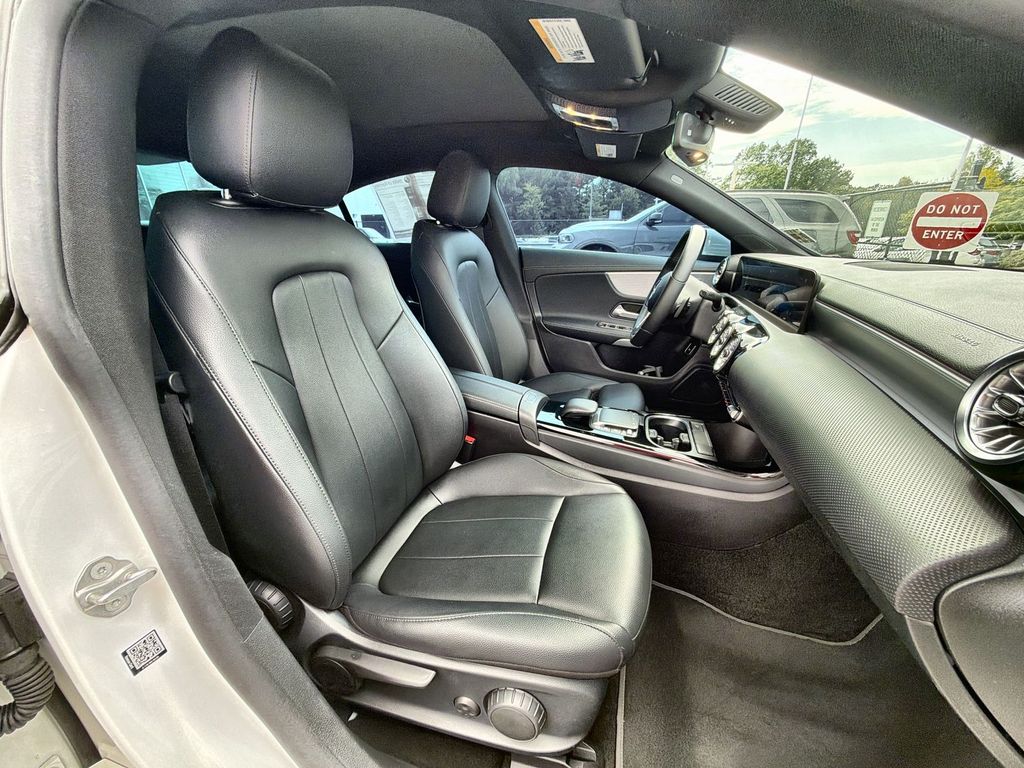 Thumbnail: 2022 Mercedes-Benz CLA - 22