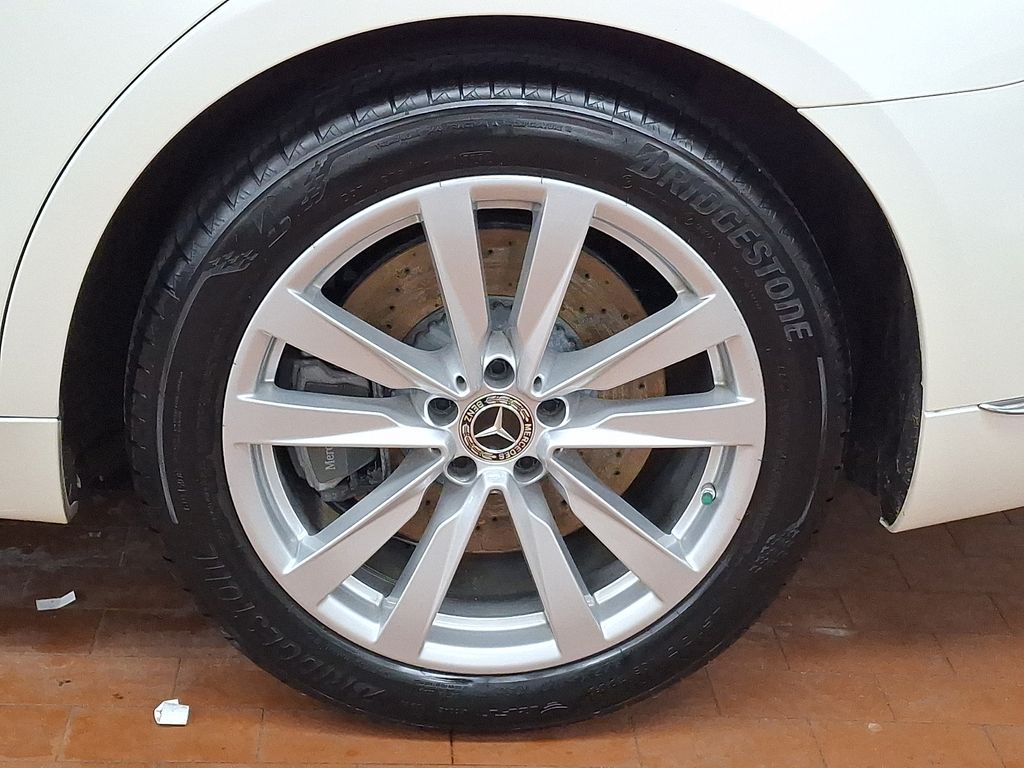 Thumbnail: 2021 Mercedes-Benz S-Class - 6