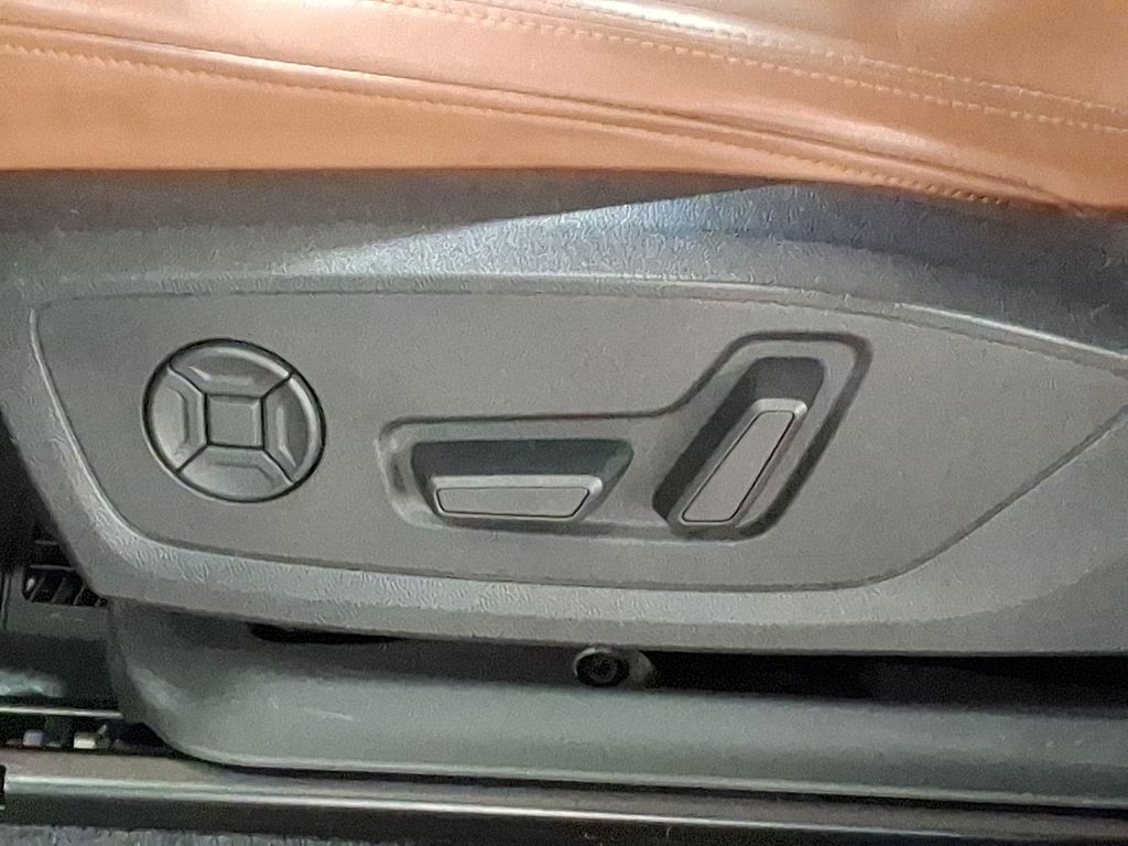 Thumbnail: 2019 Audi Q3 - 18