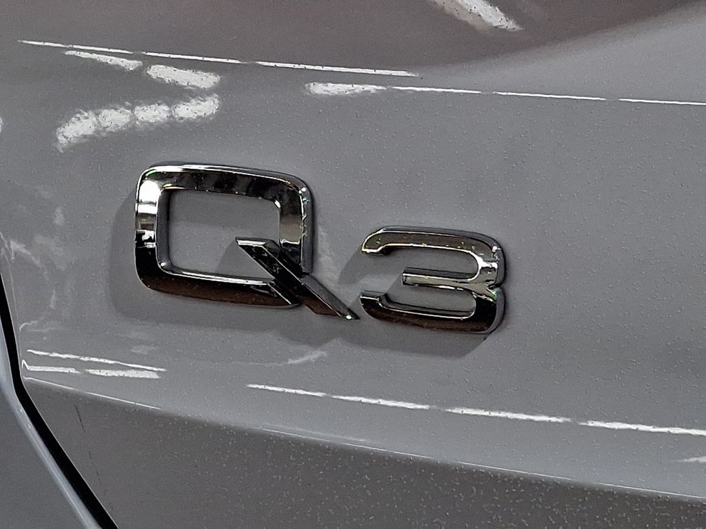 Thumbnail: 2019 Audi Q3 - 5