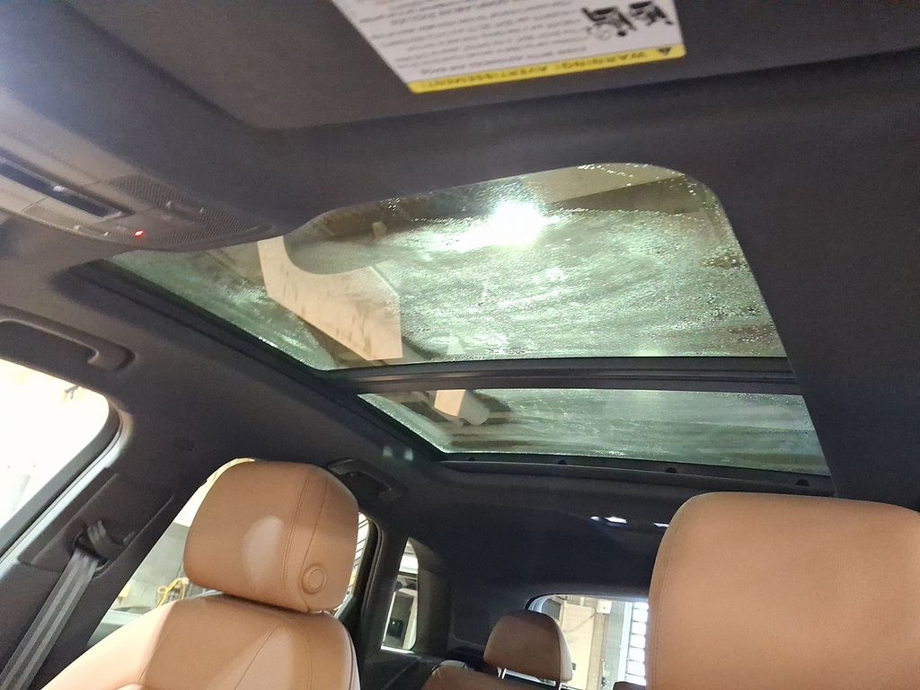 Thumbnail: 2019 Audi Q3 - 19