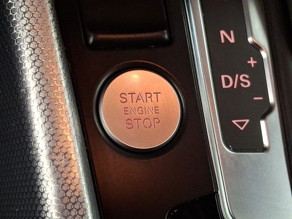 Thumbnail: 2016 Audi Q5 - 24