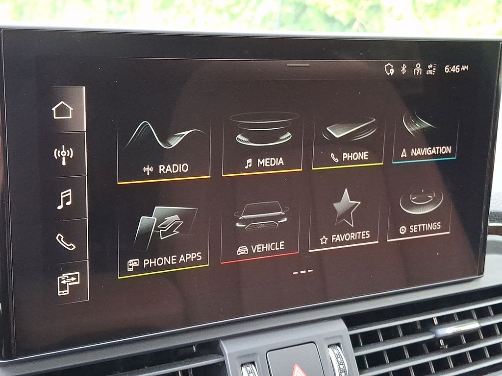 Thumbnail: 2022 Audi Q5 - 9