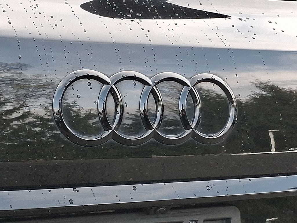 Thumbnail: 2023 Audi SQ7 - 29