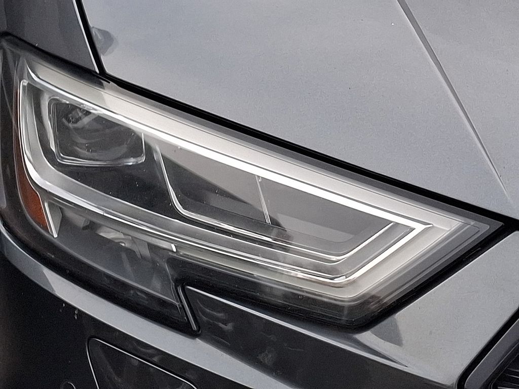 Thumbnail: 2018 Audi S3 - 14