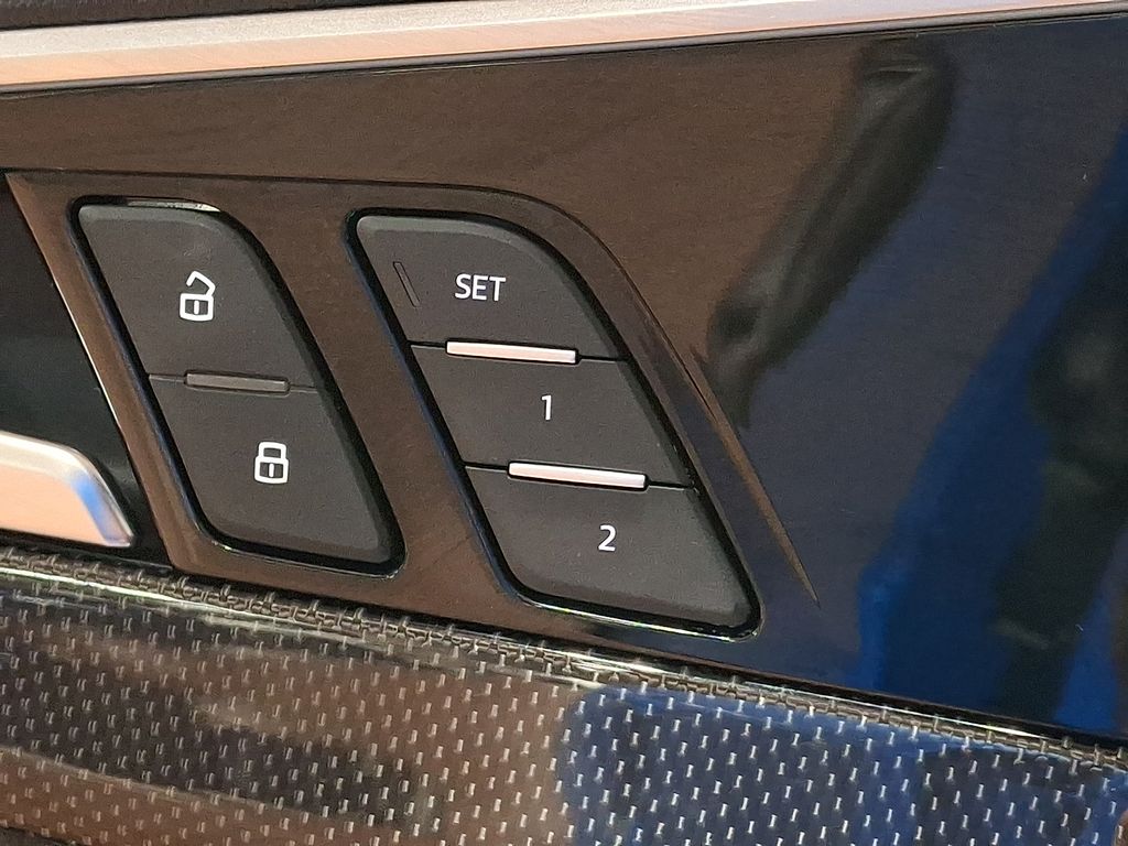 Thumbnail: 2021 Audi S4 - 28