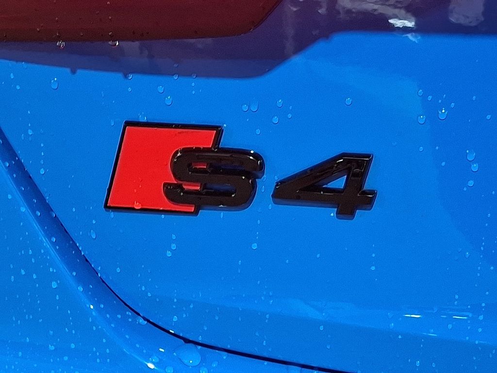 Thumbnail: 2021 Audi S4 - 13