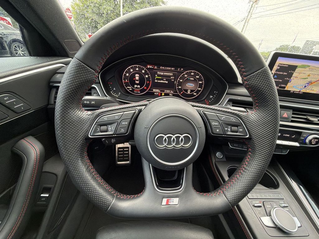 Thumbnail: 2019 Audi A4 - 9