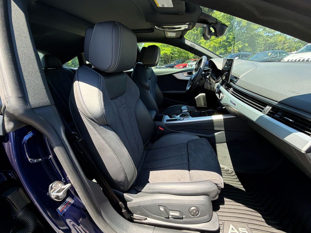 Thumbnail: 2022 Audi A5 - 28