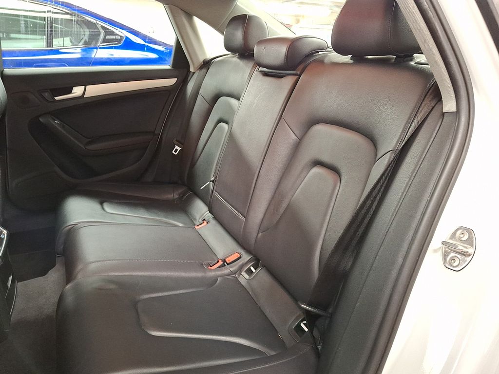 Thumbnail: 2015 Audi A4 - 8