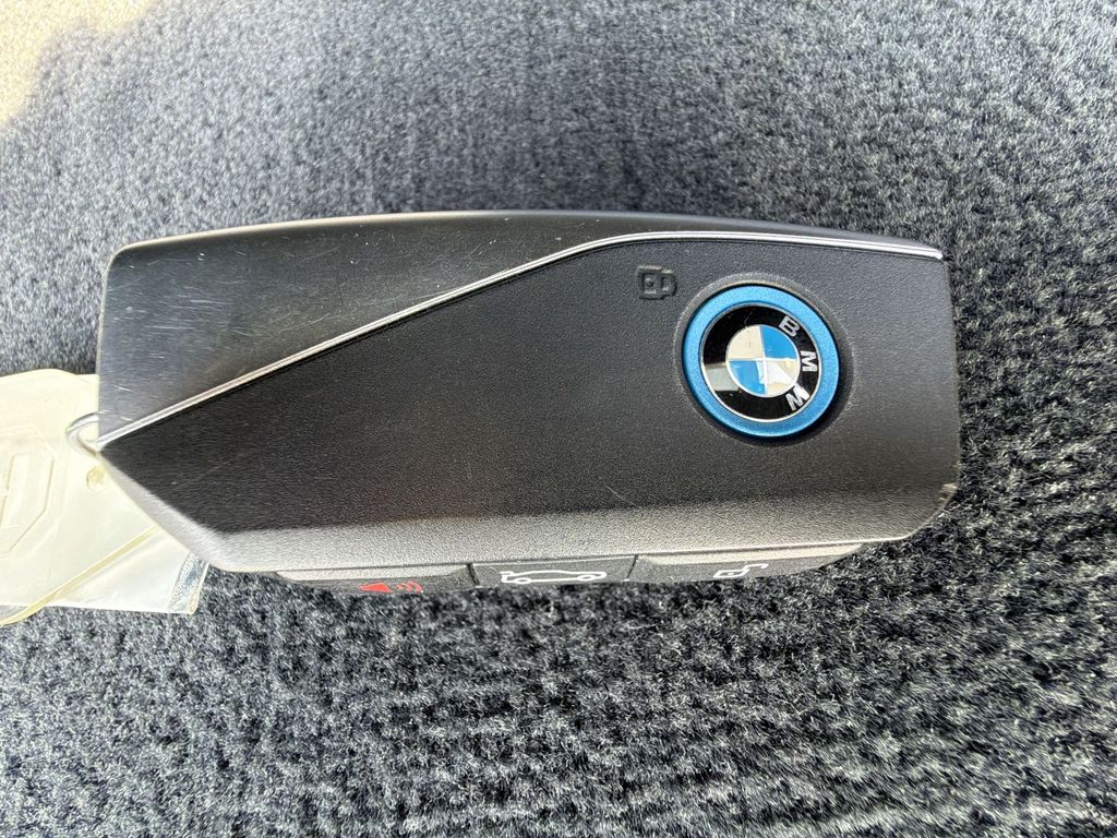 Thumbnail: 2024 BMW iX - 29
